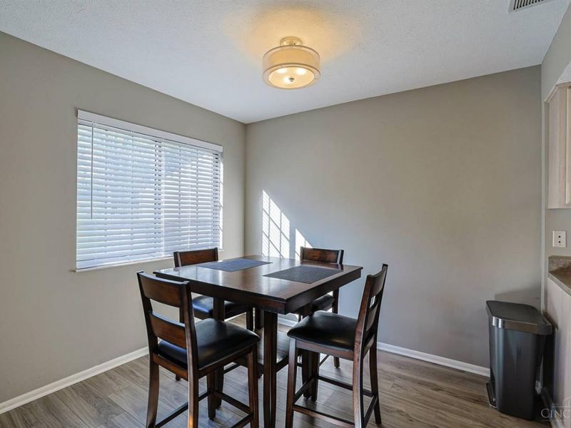 5399 Dickens Drive, Sharonville, OH 45241 Photo 8