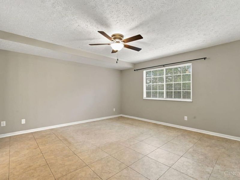 9610 Crosley Farm Drive, Unit 2, Colerain Township, OH 45251 Photo 21