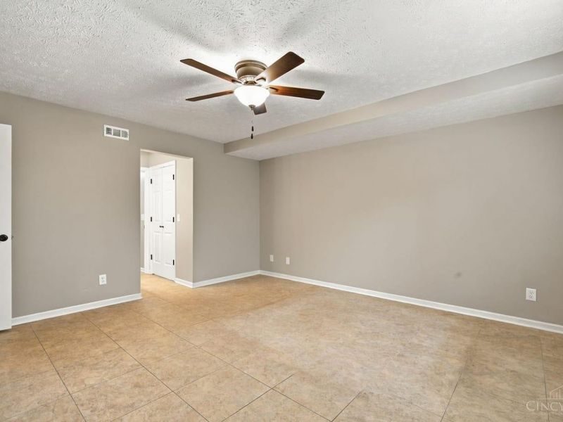 9610 Crosley Farm Drive, Unit 2, Colerain Township, OH 45251 Photo 23