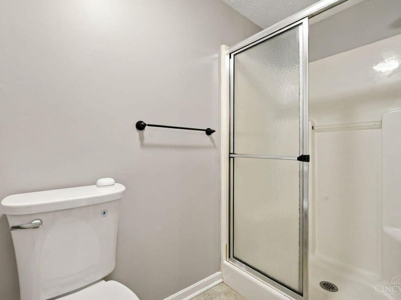 9610 Crosley Farm Drive, Unit 2, Colerain Township, OH 45251 Photo 25