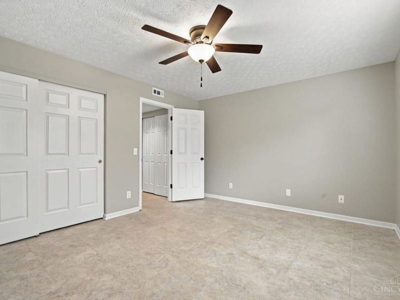 9610 Crosley Farm Drive, Unit 2, Colerain Township, OH 45251 Photo 29