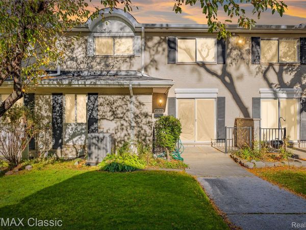 8733 George F Bunker Boulevard , Unit 2, Sterling Heights, Mi 48313