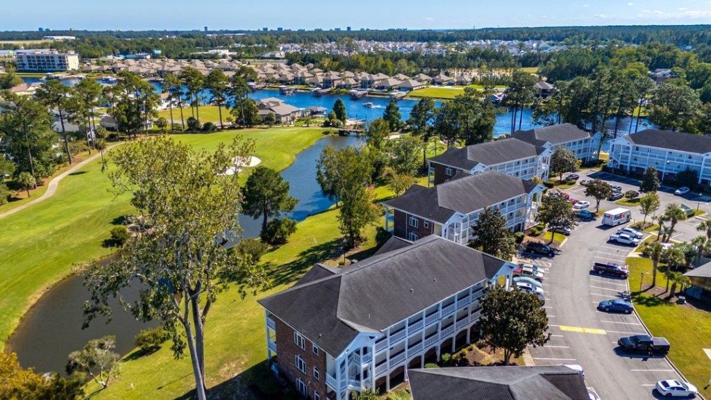695 Riverwalk Dr. Photo 29