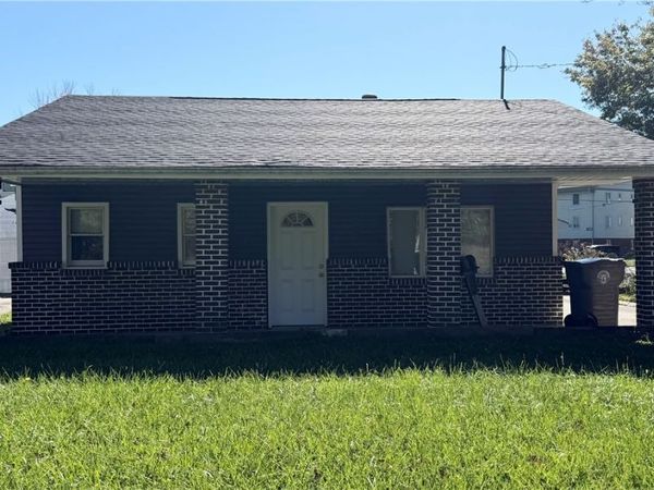 3203 Mcguffey Road , Youngstown, OH 44505