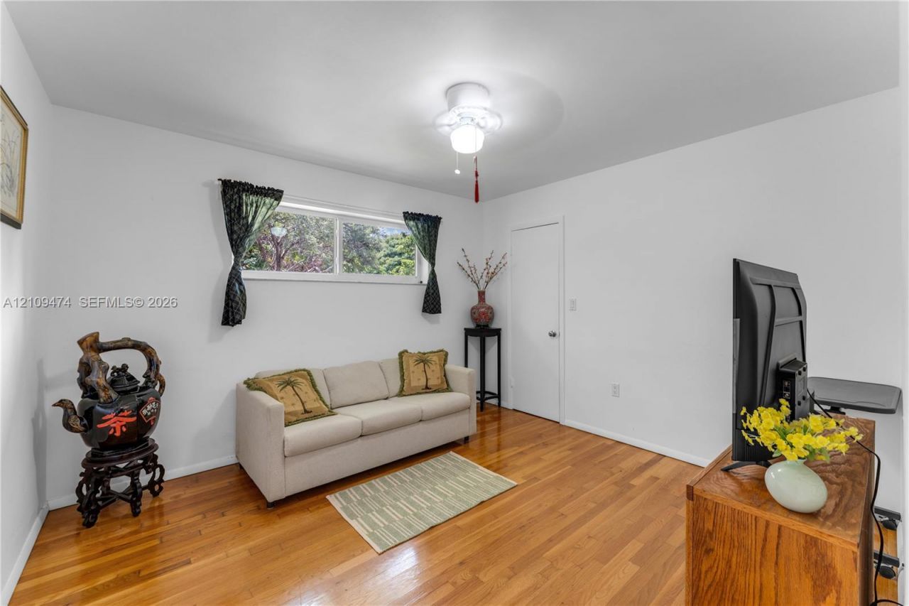 13321 SW 105th Ave , Miami, FL 33176 Photo