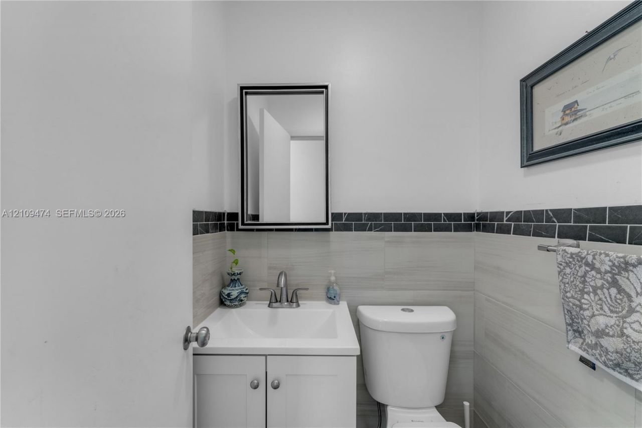13321 SW 105th Ave , Miami, FL 33176 Photo