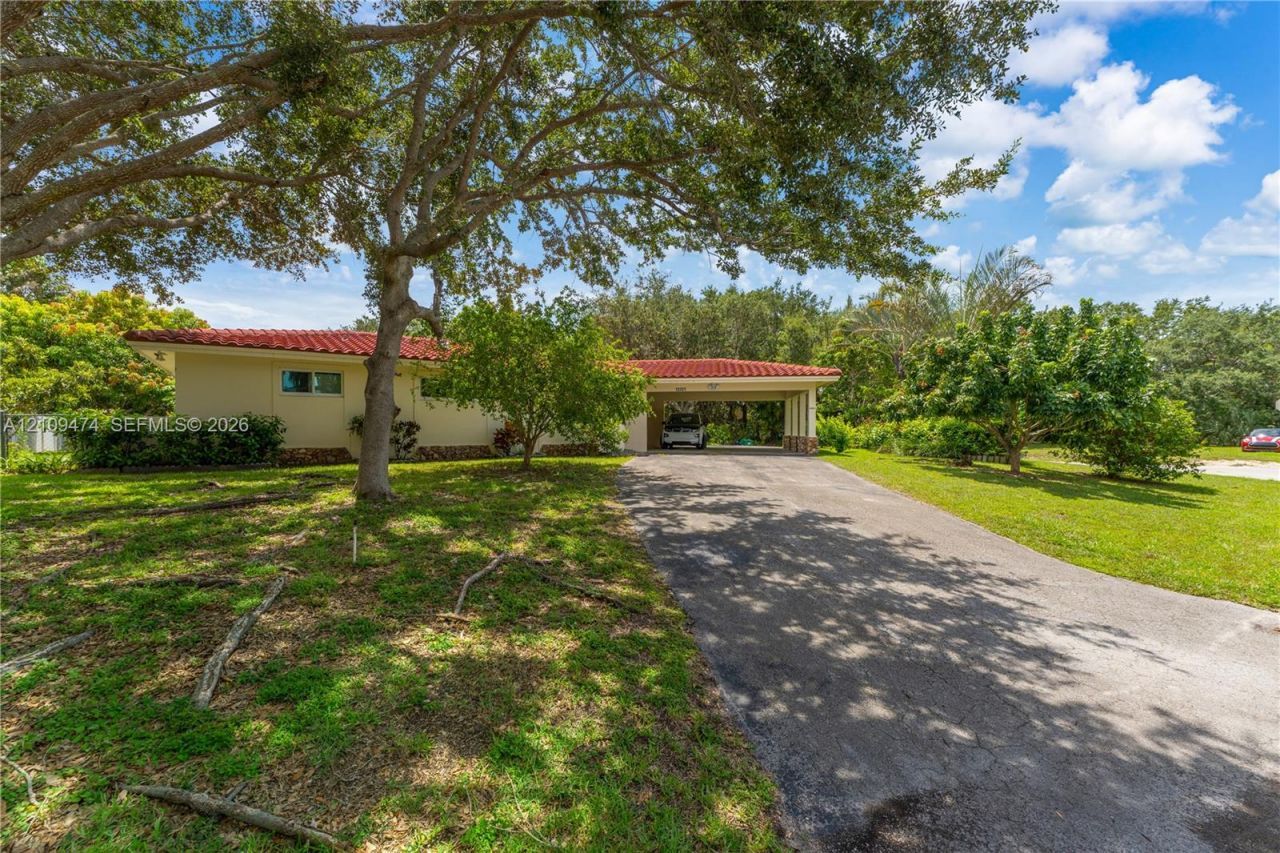 13321 SW 105th Ave , Miami, FL 33176 Photo