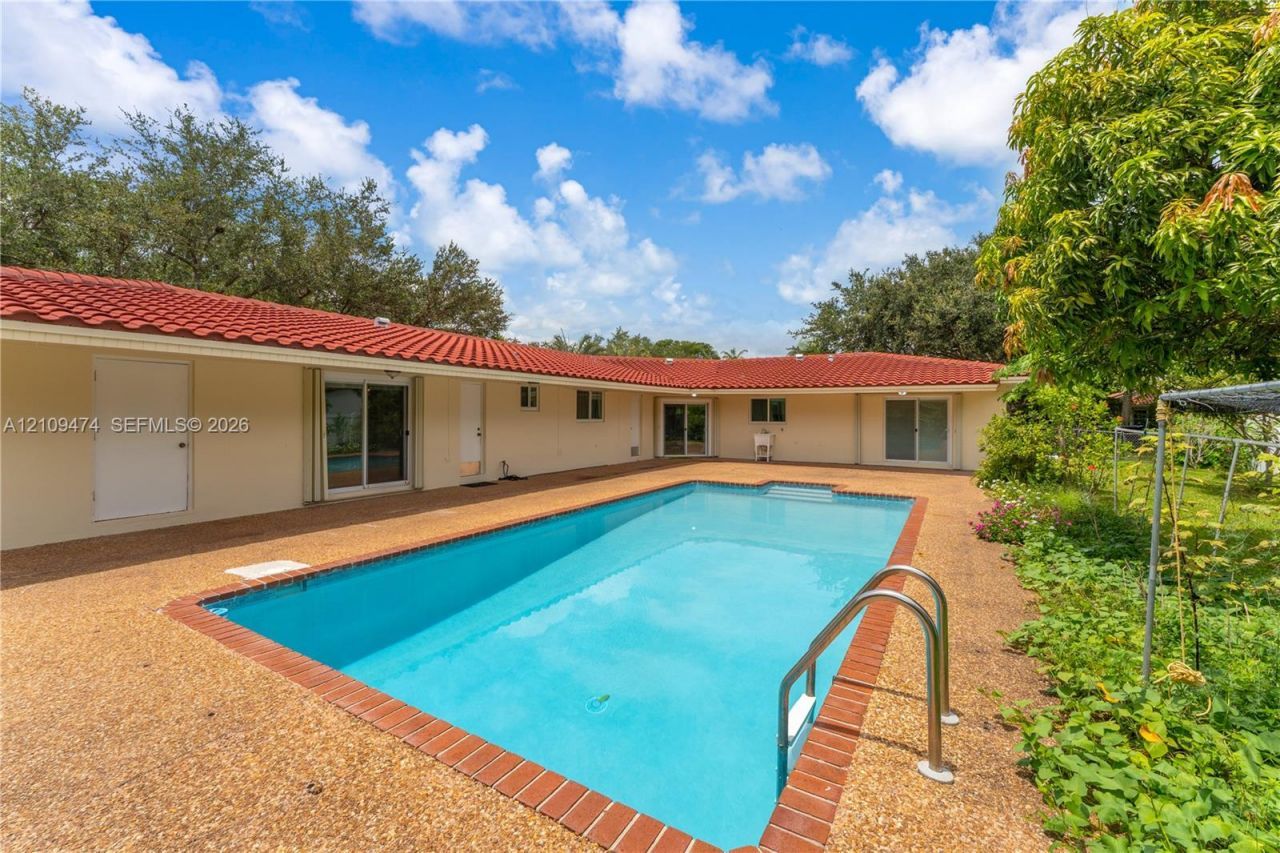 13321 SW 105th Ave , Miami, FL 33176 Photo