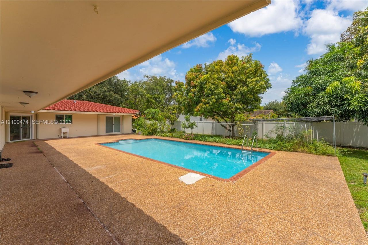 13321 SW 105th Ave , Miami, FL 33176 Photo