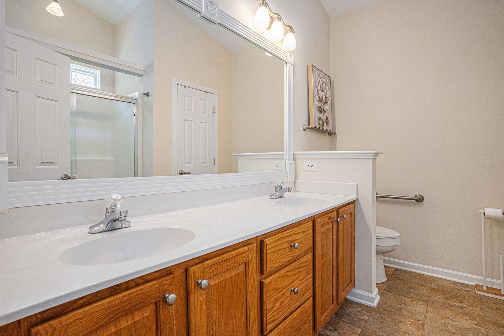 253 Carriage Lake Dr.  Photo 12