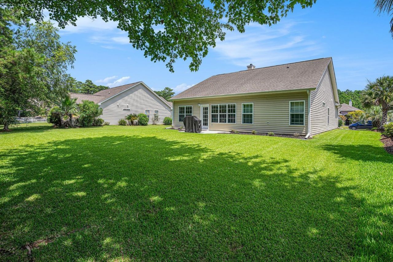 253 Carriage Lake Dr.  Photo 24