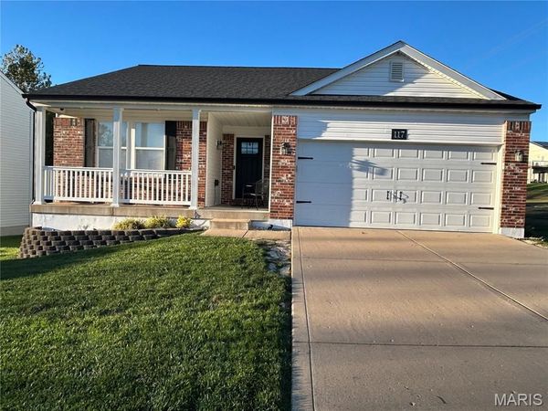 117 Fox Creek Drive , Wentzville, MO 63385