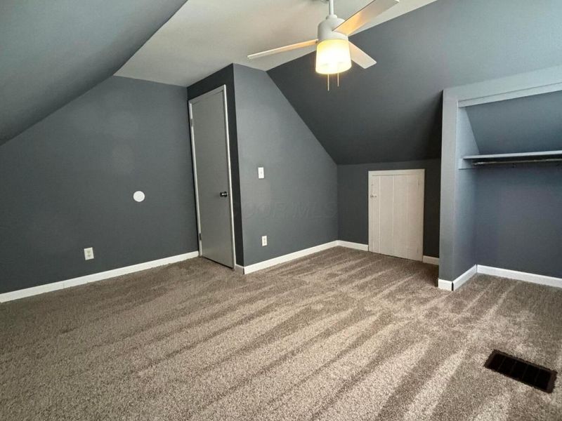 241 Topsfield Road , Columbus, OH 43228 Photo 23