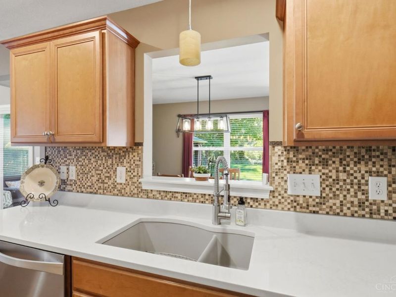 7426 Wethersfield Drive, Hamilton Township, OH 45039 Photo 18