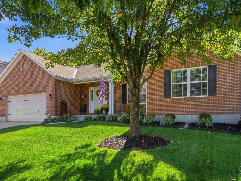 7426 Wethersfield Drive, Hamilton Township, OH 45039 Photo 3