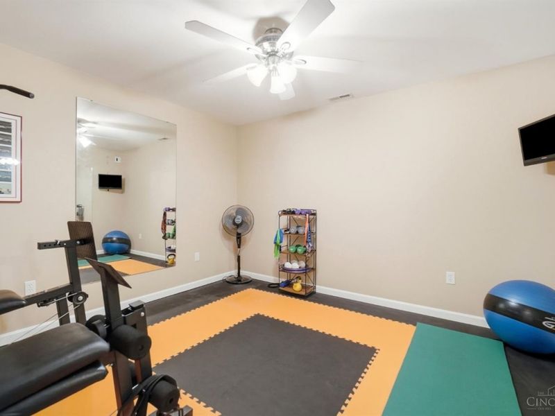 7426 Wethersfield Drive, Hamilton Township, OH 45039 Photo 56