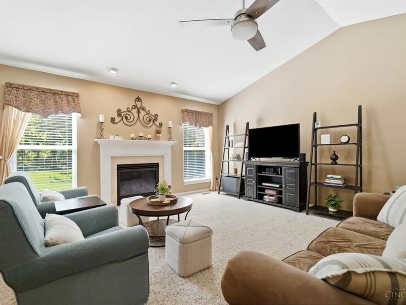 7426 Wethersfield Drive, Hamilton Township, OH 45039 Photo 7