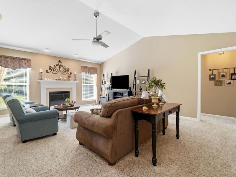 7426 Wethersfield Drive, Hamilton Township, OH 45039 Photo 8
