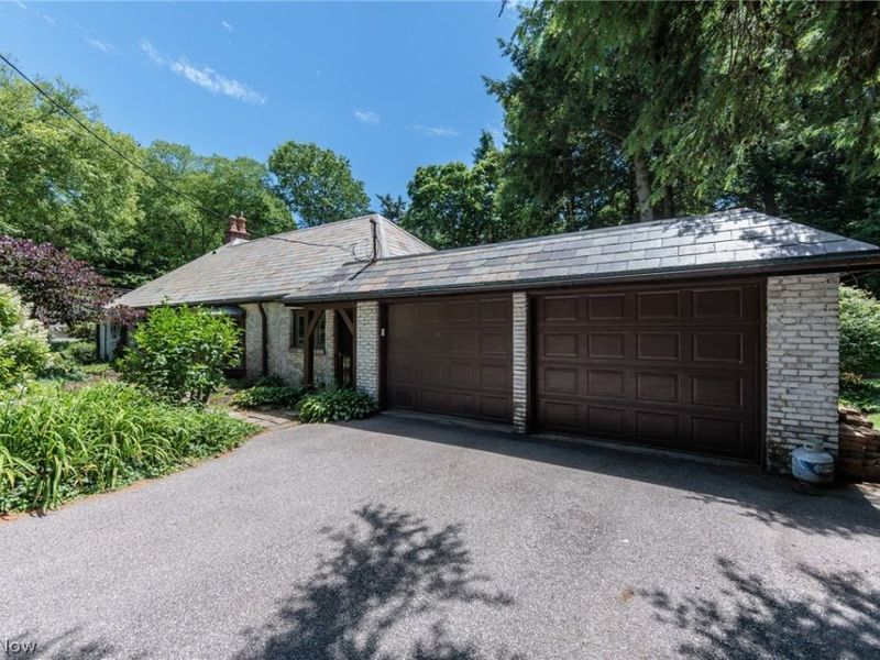 70 White Pond Drive , Akron, OH 44313 Photo 4