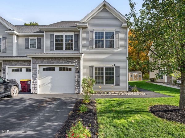 24 Reutter Drive, Selkirk, NY 12158