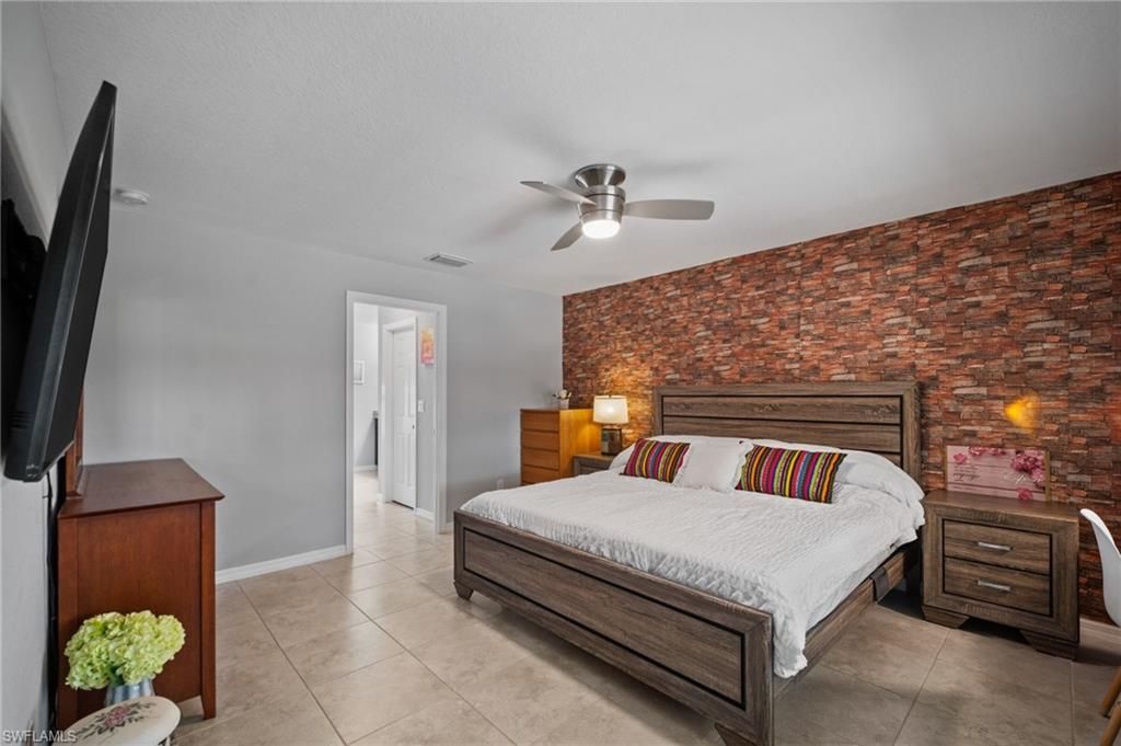 306 NW 11th St , Cape Coral, FL 33993 Photo