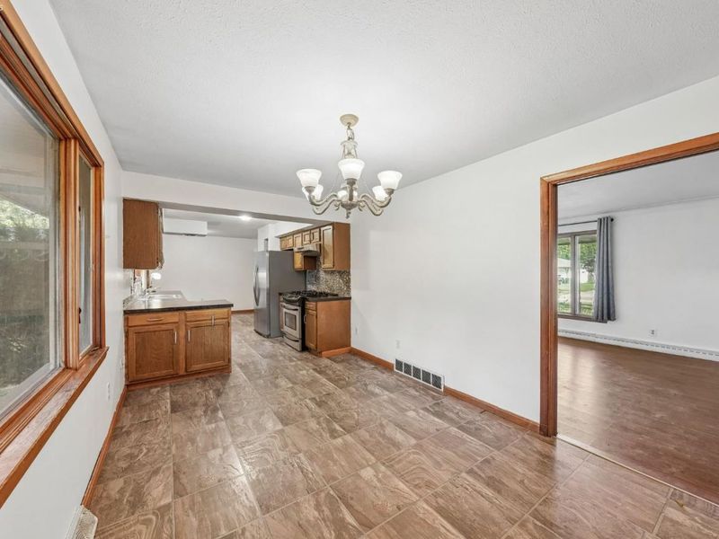 1409 W 40th Street, Lorain, OH 44053 Photo 11