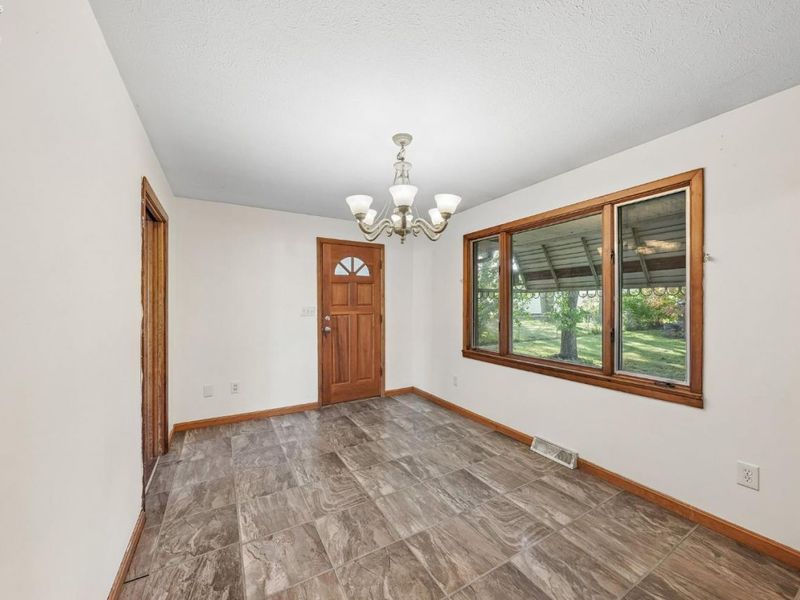 1409 W 40th Street, Lorain, OH 44053 Photo 12