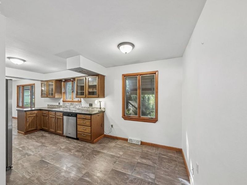 1409 W 40th Street, Lorain, OH 44053 Photo 18