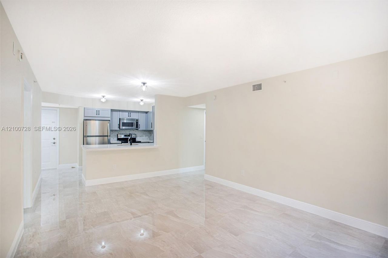 6777 Heritage Grande , Unit 1206, Boynton Beach, FL 33437 Photo