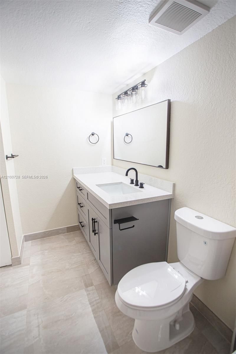 6777 Heritage Grande , Unit 1206, Boynton Beach, FL 33437 Photo
