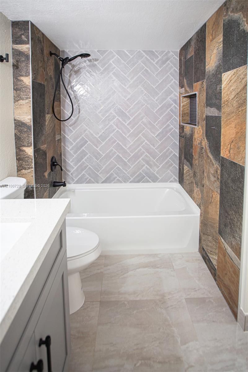 6777 Heritage Grande , Unit 1206, Boynton Beach, FL 33437 Photo