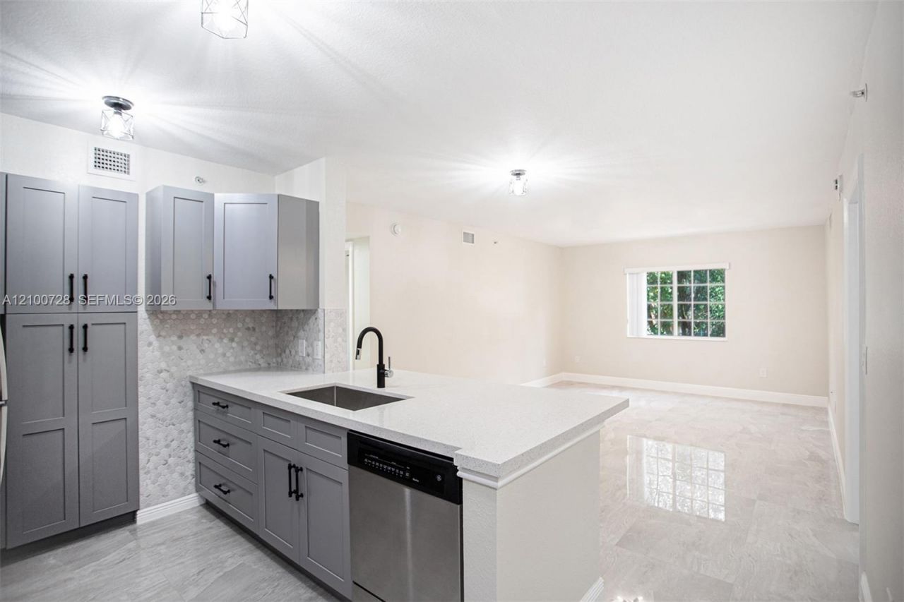 6777 Heritage Grande , Unit 1206, Boynton Beach, FL 33437 Photo