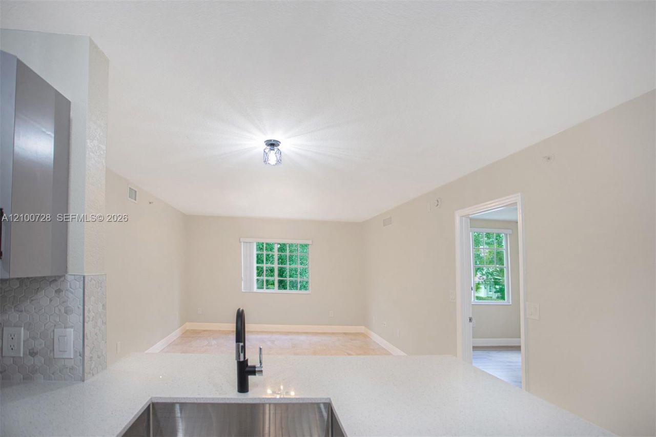 6777 Heritage Grande , Unit 1206, Boynton Beach, FL 33437 Photo