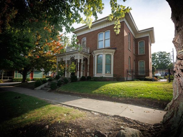 201 S Brady Street, Attica, IN 47918