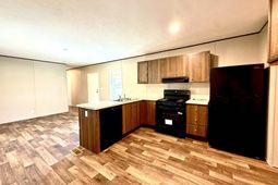 693 N Farr Ave.  photo 4