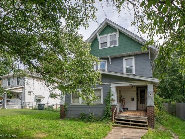 156 Colony Crescent , Akron, OH 44305