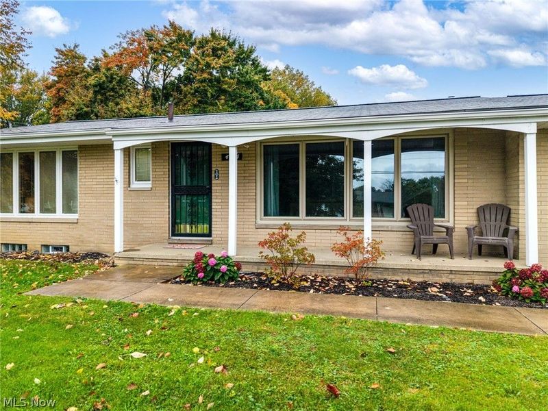 4604 Garrett Drive, Norton, OH 44203 Photo 2