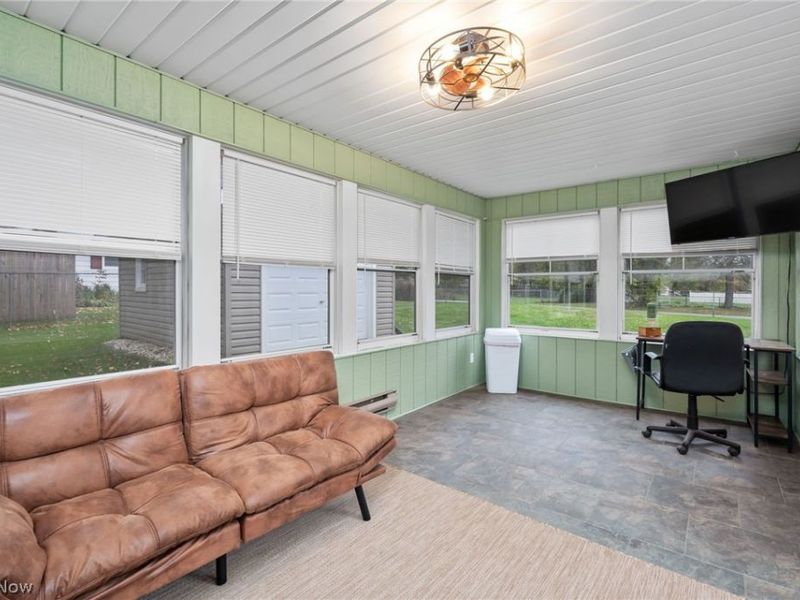 4604 Garrett Drive, Norton, OH 44203 Photo 32