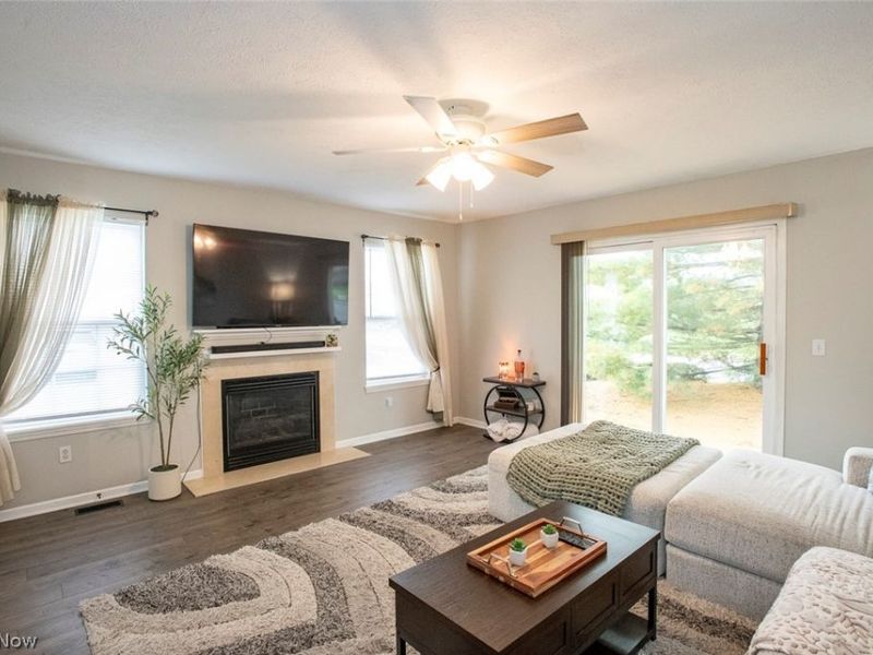 100 Meander Lane, Elyria, OH 44035 Photo 14