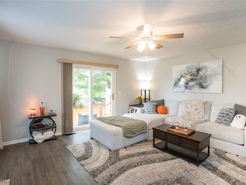 100 Meander Lane, Elyria, OH 44035 Photo 15