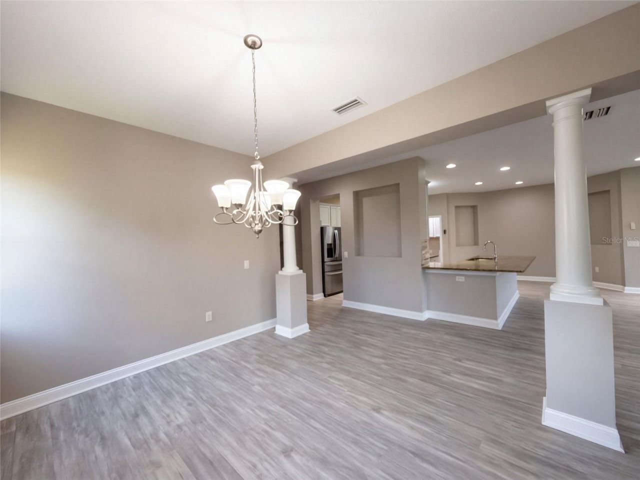 12424 Belcroft Drive , Riverview, FL 33579 Photo