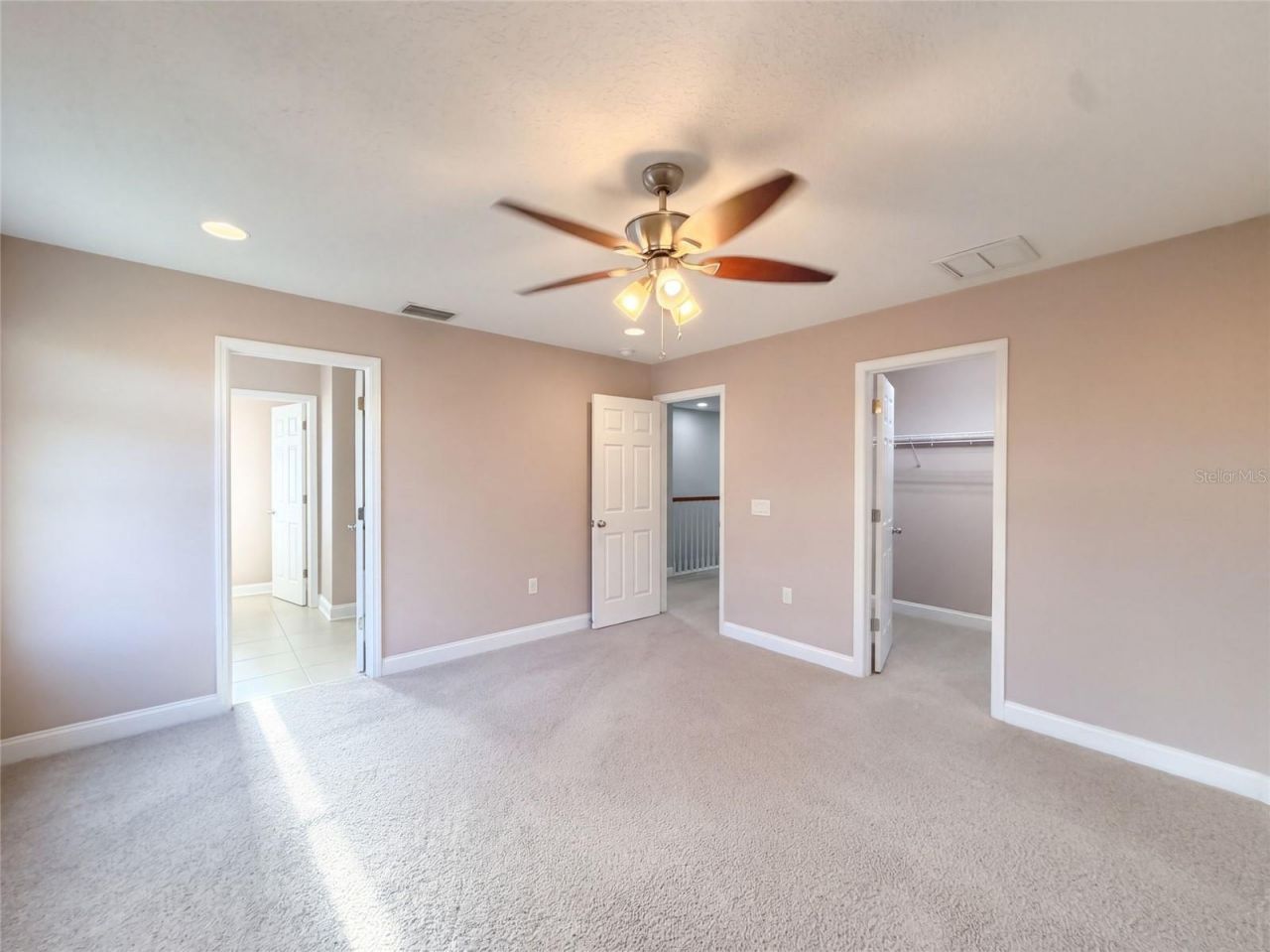 12424 Belcroft Drive , Riverview, FL 33579 Photo