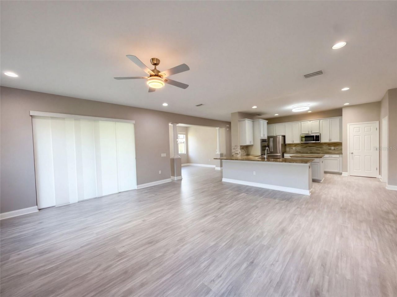 12424 Belcroft Drive , Riverview, FL 33579 Photo