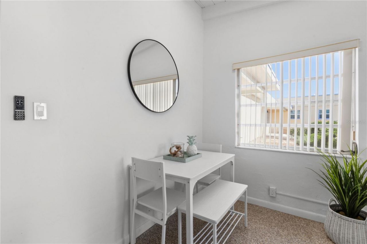 6006 Midnight Pass Road, Unit 11, Sarasota, FL 34242 Photo
