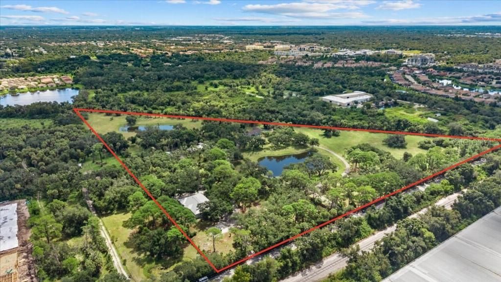 7865 27th Street E, Sarasota, FL 34243 Photo