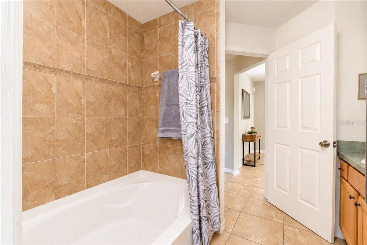 12931 SE 21st Place , Morriston, FL 32668 Photo