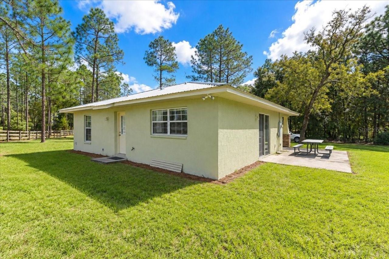 12931 SE 21st Place , Morriston, FL 32668 Photo