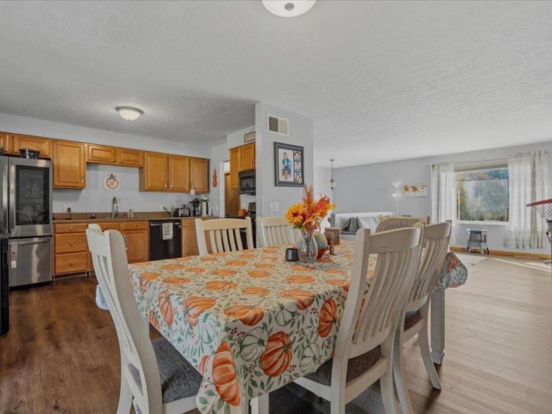 128 Brant Drive , Marietta, OH 45750 Photo 8