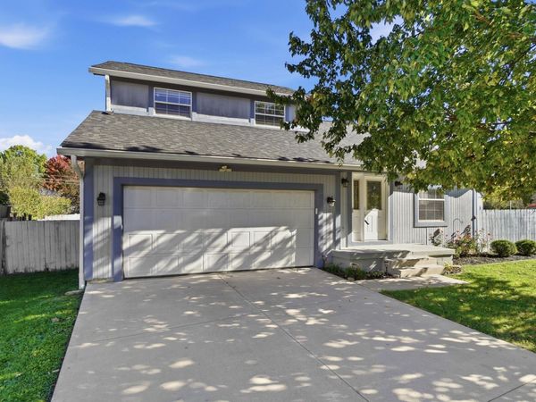 1138 Pacific Court , Worthington, OH 43085