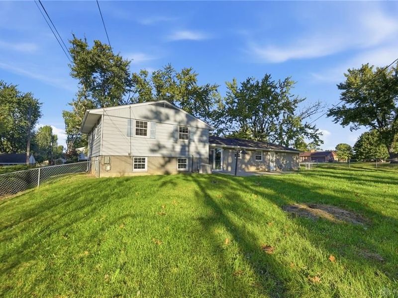 6948 Michelle Place, Englewood, OH 45322 Photo 32